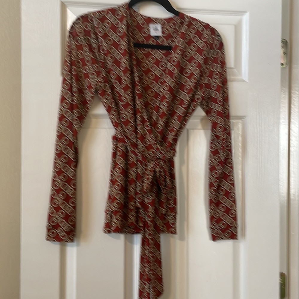 Cabi Ringleader Wrap Top - Picture 9 of 9
